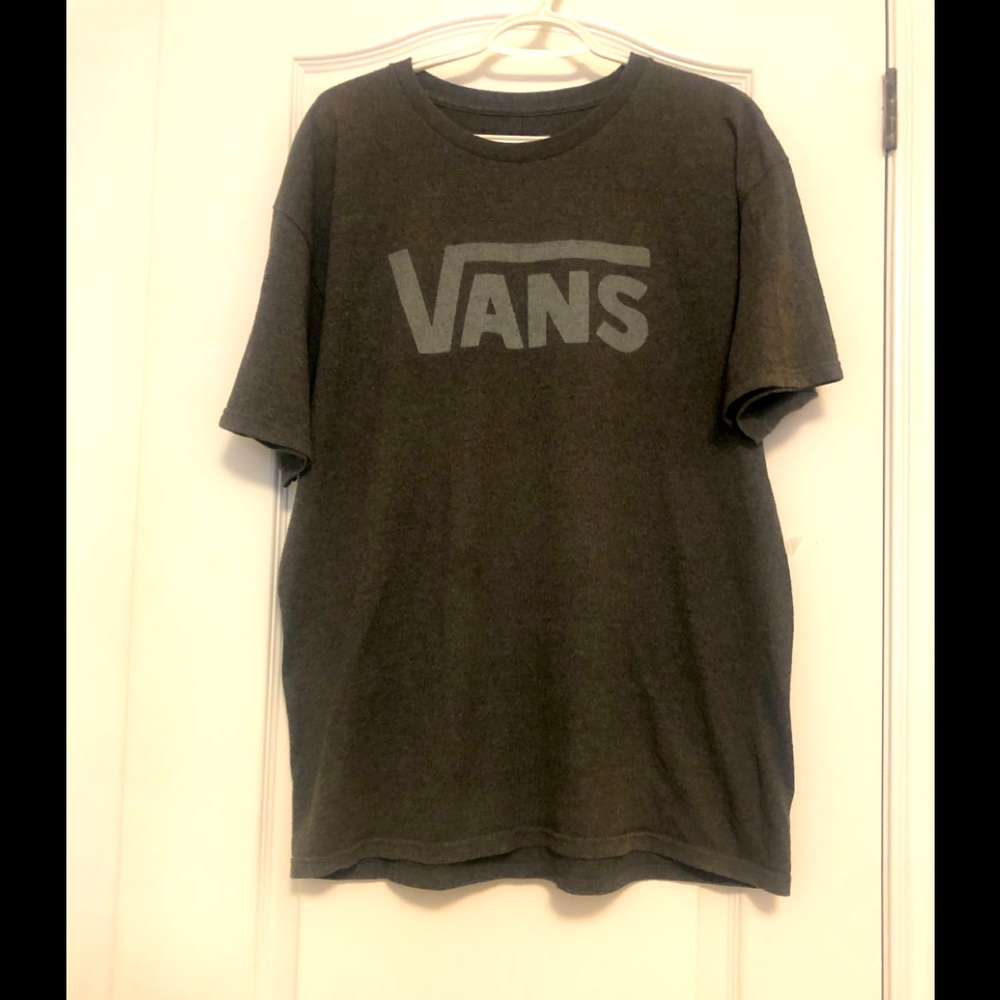 Classic Vans grey short sleeved t shirt, large
